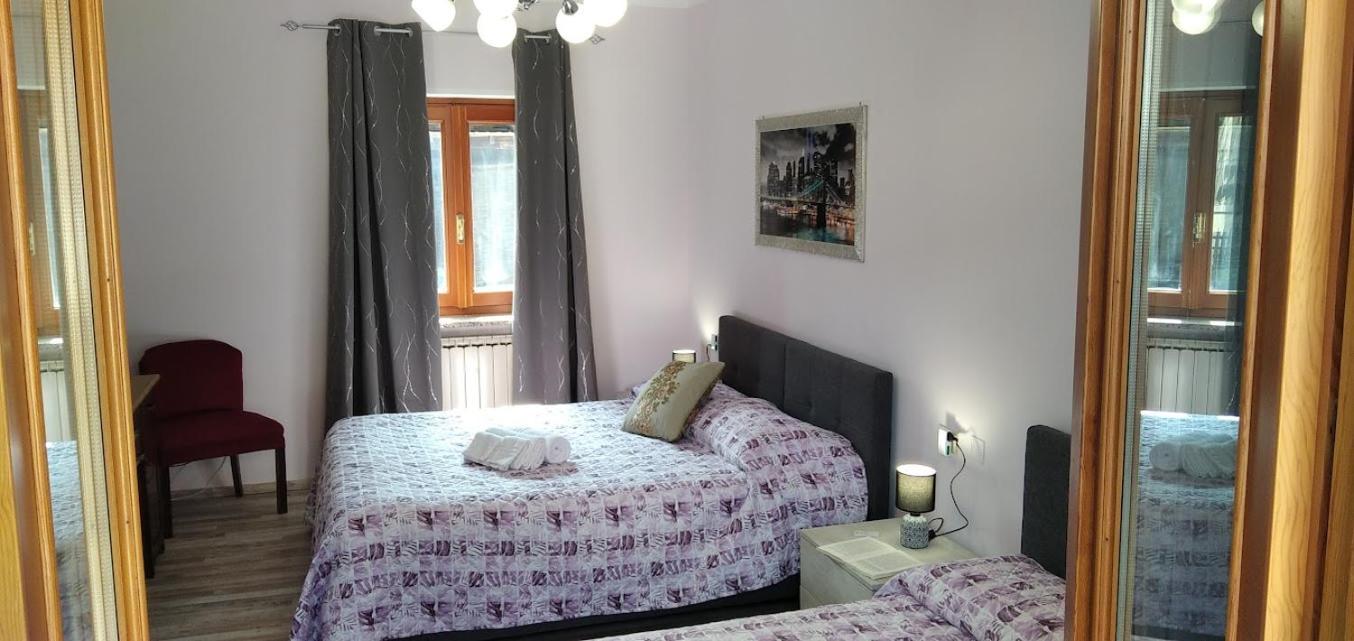 Borgo Antico Chalet Appartamenti Fara Novarese Eksteriør billede